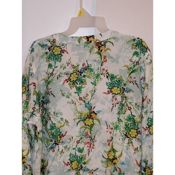 VanHuesen Women's Floral Print Button Up Blouse Long Sleeves Size XL - Picture 14 of 14